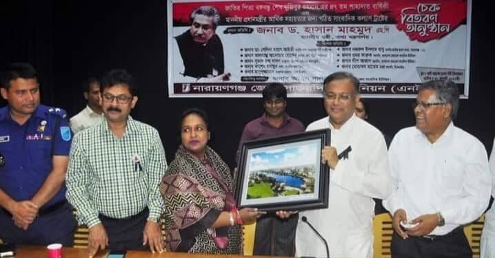 “জিয়া বিনা বিচারে হাজারো অফিসারকে ফাঁসি দিয়েছে” তথ্যমন্ত্রী