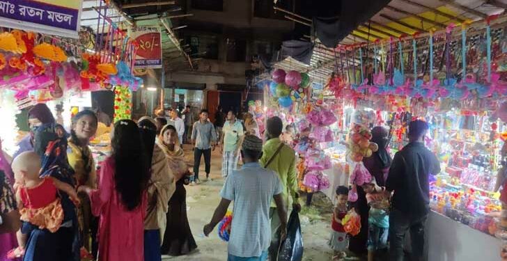 সিদ্ধিরগঞ্জে অবৈধ মেলা ! জানে না প্রশাসন