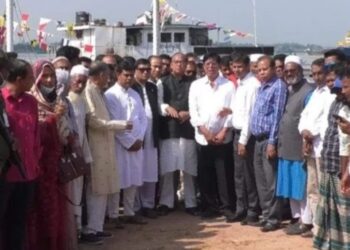 মুন্সীগঞ্জ-নারায়ণগঞ্জ রুটে ফেরি চলাচল শুরু