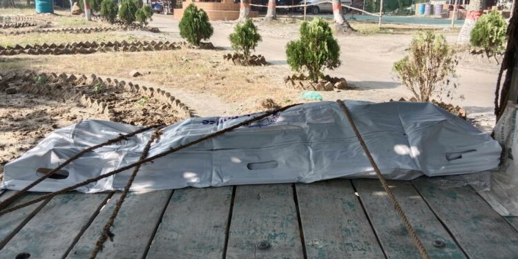 আড়াইহাজারে নৈশ প্রহরীর হাতে সহকর্মী খুন