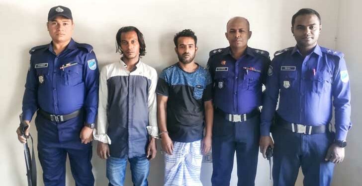 সিদ্ধিরগঞ্জের ২১ মামলার আসামি সহযোগীসহ গ্রেফতার