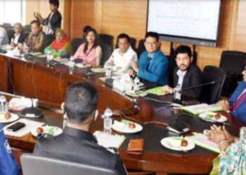 ‘প্রভাবশালীর অধিনস্থ সাংবাদিকরা মিথ্যা নিউজ করে’