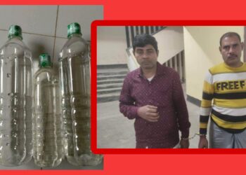 টানবাজারের সেনের চোলাই মদসহ আড়াইহাজারে আটক ২