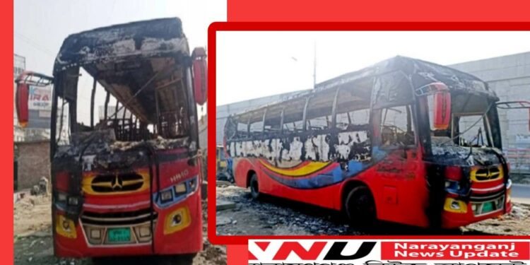 কাঁচপুরে পুড়লো বাস