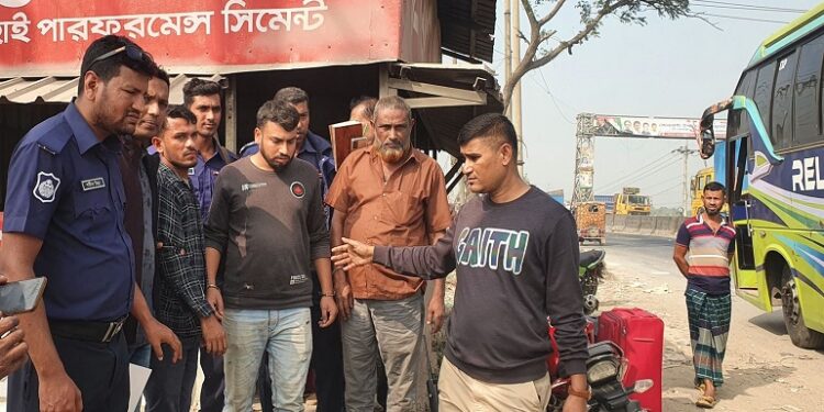 সোনারগাঁয়ে ৩৬ হাজার ইয়াবাসহ আটক ৩