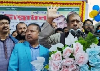 বন্দরে এক ‘খান সাহেব’ লুটতরাজ চাঁদাবাজি করছে : সেলিম ওসমান