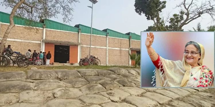 মায়ের স্মৃতিবিজড়িত জমিতে প্রধানমন্ত্রী