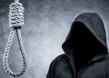 স্ত্রী সন্তানের বিরহে স্বামীর কাণ্ড