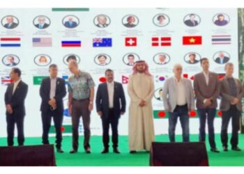 আড়াইহাজারে মিথিলা গ্রুপের কারখানা পরিদর্শনে ৮ দেশের রাষ্ট্রদূত