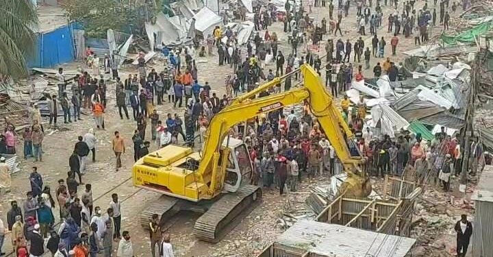 রেলওয়ের অর্ধ সহস্রাধিক অবৈধ স্থাপনা উচ্ছেদ