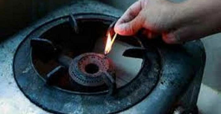 গ্যাস না দিলে বিল পাবে না বিতরণ কোম্পানি