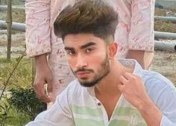 বখাটেদের অত্যাচারে স্কুলছাত্রীর আত্মহত্যা, ভয়ে দ্রুত দাফন