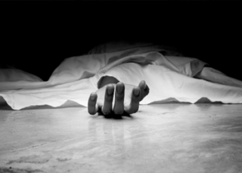 অভাবের তাড়নায় বন্দরে বৃদ্ধের আত্মহত্যা