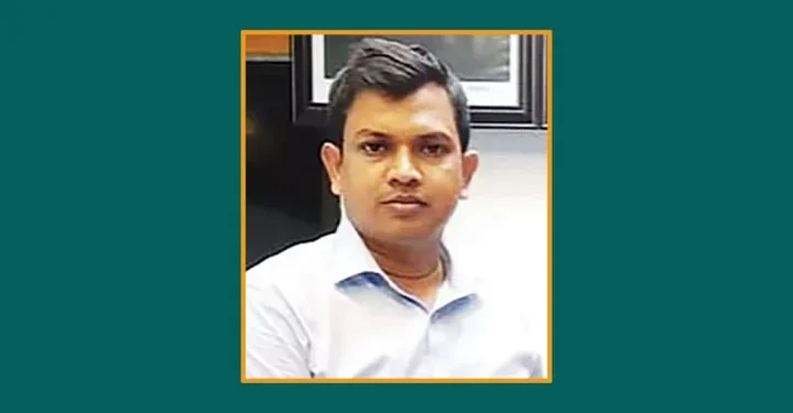 ‘ঘুষ দিয়ে চেয়ারে বসেছি, ফ্রিতে সেবা দিতে আসিনি’ ! নারায়ণগঞ্জে চাঞ্চল্য