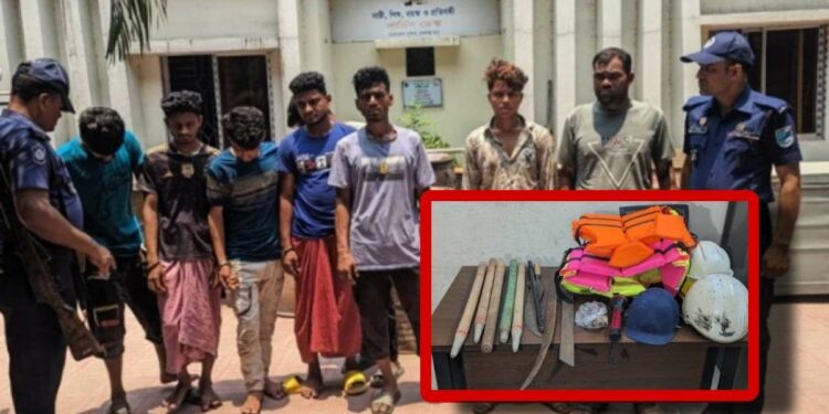 চনপাড়ায় অভিযান : ককটেল ও অস্ত্রসহ গ্রেপ্তার তিন