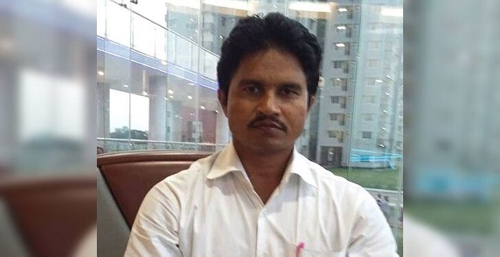 ‘সোনারগাঁয়ে হকার থেকে কোটিপতি পলিথিন জাকিরকে ঠেকাবে কে ?