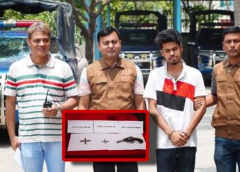 রূপগঞ্জে গুলি করে বাবুর্চি হত্যা  : অস্ত্রসহ খুনি গ্রেপ্তার