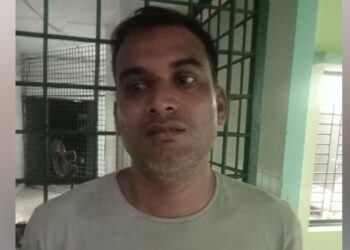 তিনি ওসি : টাকা ছাড়াই বাজার সদাই ! অতঃপর