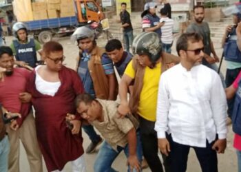 পুলিশ-বিএনপি সংঘর্ষ-গুলি : আহত ১৫, গ্রেপ্তার ৫