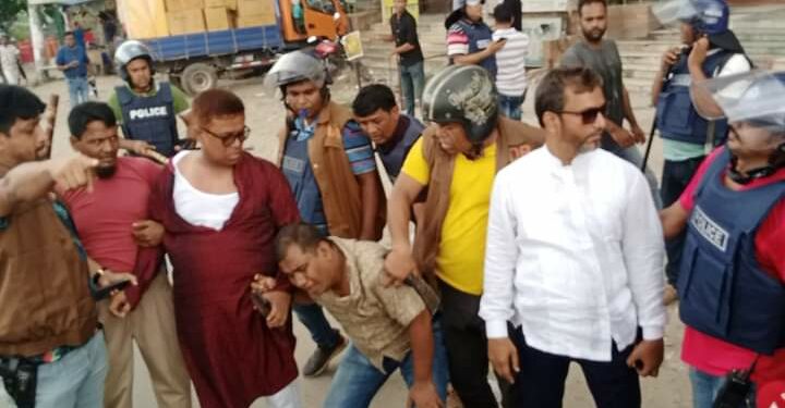 পুলিশ-বিএনপি সংঘর্ষ-গুলি : আহত ১৫, গ্রেপ্তার ৫