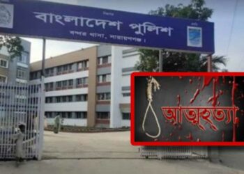 প্রেমে বাধা দেয়ায় স্কুল ছাত্রীর আত্মহত্যা