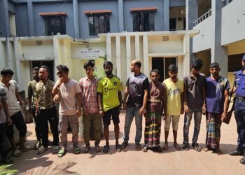 চনপাড়ায় ফের সংঘর্ষ : গুলিবিদ্ধ ১, আটক ১৪