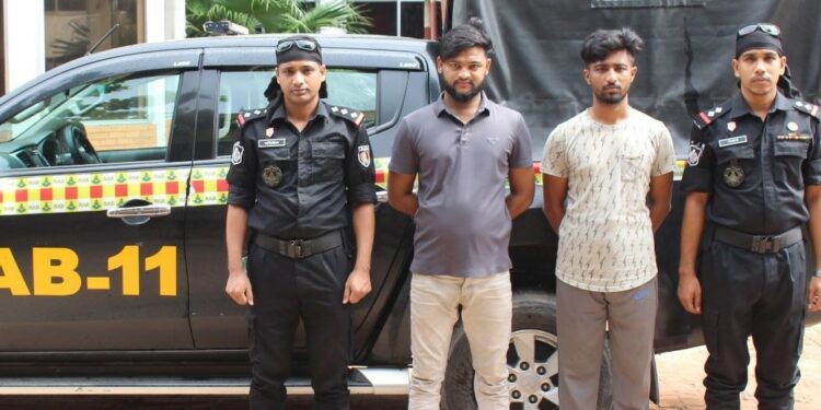 পরিত্যক্ত খামার ফেনসিডিলের আড়ৎ ! ২ আড়ৎদার আটক