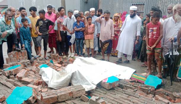 আড়াইহাজারে দেয়াল চাপায় বৃদ্ধের মৃত্যু