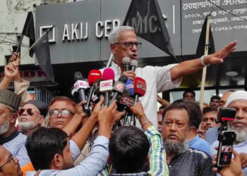 ‘দেশে আর নির্বাচন খেলা খেলতে দেয়া হবে না’- ফারুক