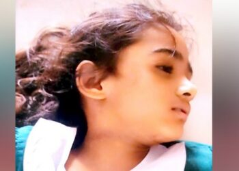 মায়ের বকায় চতুর্থ শ্রেনীর ছাত্রীর আত্মহত্যা