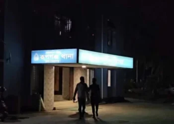 রূপগঞ্জে রাজমিস্ত্রী কে কুপিয়ে হত্যা