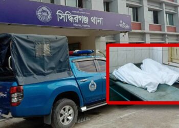 সিদ্ধিরগঞ্জে পিকআপভ্যানে ট্রাকের ধাক্কা, নিহত ২