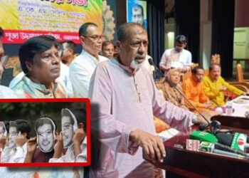 ‘ঠাকুর ঘরে কে রে, আমি কলা খাই না !’