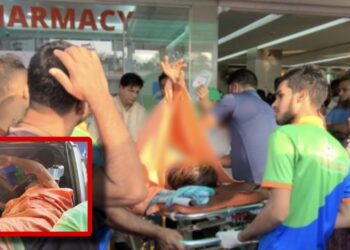 রূপগঞ্জে গেইট আটকে শিক্ষিকার ঘরে আগুন, দগ্ধ ১