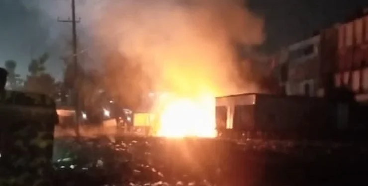 সিদ্ধিরগঞ্জে রেস্তোরাঁর গ্যাস সিলিন্ডার বিস্ফোরণ