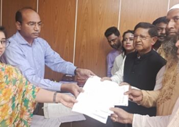 সবচেয়ে ধনকুবের মন্ত্রী গোলাম দস্তগীর গাজী