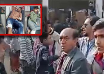 ঢামেকে চিকিৎসাধীন আড়াইহাজারে ৪ গুলিবিদ্ধ