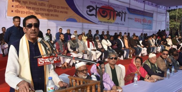 প্রশাসনের প্রতি শামীম ওসমানের ক্ষোভ : ‘কারও দয়ায় চলি না’