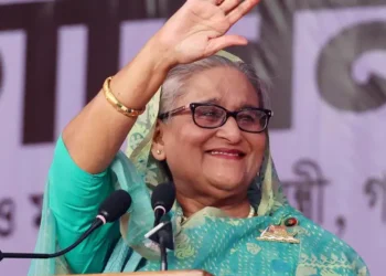 শেখ হাসিনার শেষ নির্বাচনী জনসভা ফতুল্লায়, উৎসবের আমেজ