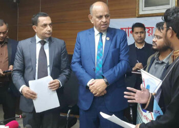 ‘একেকজন মামুন যেন একেকজন মন্ত্রী ! তাদের ঠেকাবে কে ?’