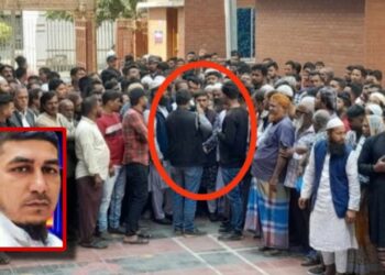 দুঃসাহসিক খুনি চাঁদাবাজ আসাদচক্রের খুঁটির জোর কারা ?