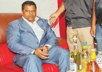 ক্যাসিনোকান্ডের সাজাপ্রাপ্ত সেলিম প্রধান এবার ভোটপ্রার্থী