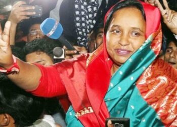 জনমানুষের নেতা মেয়র আইভীর জন্মদিন আজ