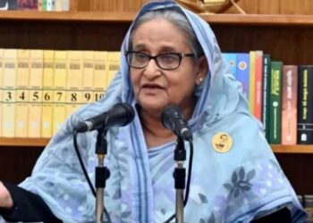 অতি বামপন্থীরা জামায়াতে-শিবিরের লেজুড়বৃত্তি করছে : শেখ হাসিনা