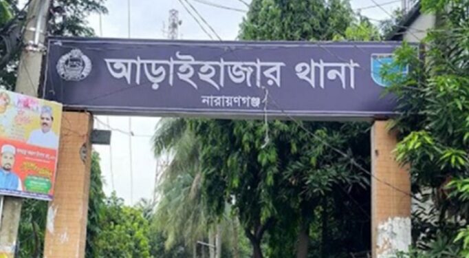 থানায় মারধর-লুট-অগ্নিসংযোগে মামলা : আসামী ৩০ হাজার