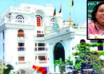 আওয়ামী লীগ হেফাজত ও বিএনপির হুমকিতে আইভীর পথচলা !