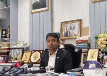 ডিবি প্রধান হারুনের বিরুদ্ধে সিদ্ধিরগঞ্জে মামলা