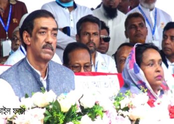 নতুন ইতিহাস : শামীম ওসমানের সাথে ডাঃ আইভী আসামী