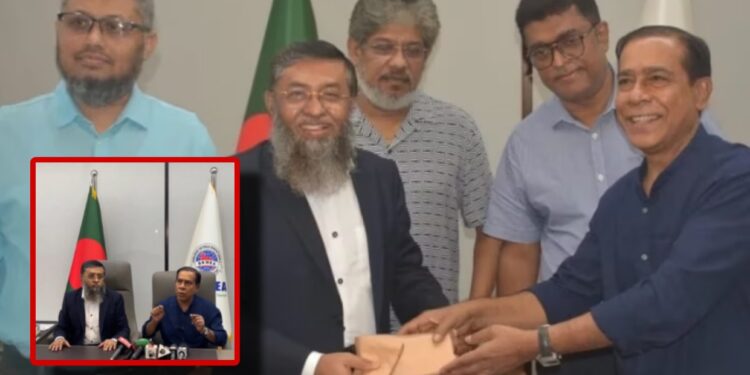 ‘অবিনব নাটক মঞ্চায়ন’ : ধমকে দিলেন চাঁদা, উল্টো ধমকেই ফেরৎ !