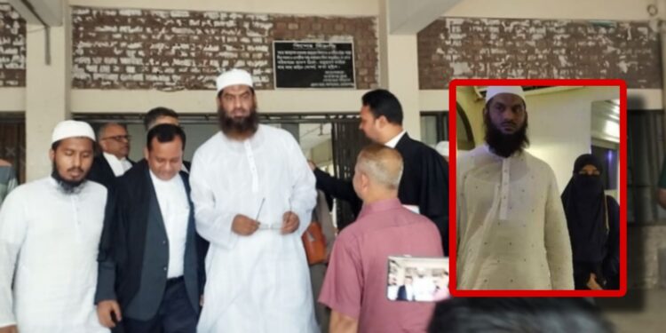 ১৪ অক্টোবর  : সকলের দৃষ্টি আদালতের প্রতি !